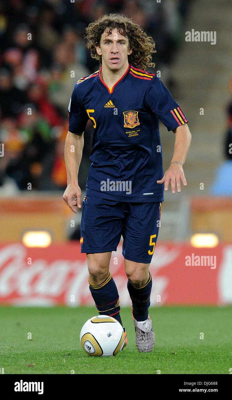 July 11, 2010 - Johannesburg, South Africa - Carles Puyol of Spain in action during the 2010 FIFA World Cup Final soccer match between Netherlands and Spain at Soccer City Stadium on July 11, 2010 in Johannesburg, South Africa. (Credit Image: © Luca Ghidoni/ZUMApress.com) Stock Photo