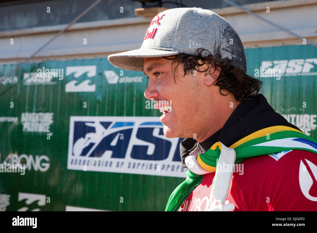 Jul 19, 2010 - Jeffreys Bay, South Africa - South African JORDY SMITH clams his maiden victory on the WT, making him the first South African to win a World Tour event since Shaun Tomson, the first South African to make a final in Jeffreys Bay, and the first South African to lead the ratings since the inception of the new World Tour. And all on Mandela's birthday. Jordy is now ranke Stock Photo