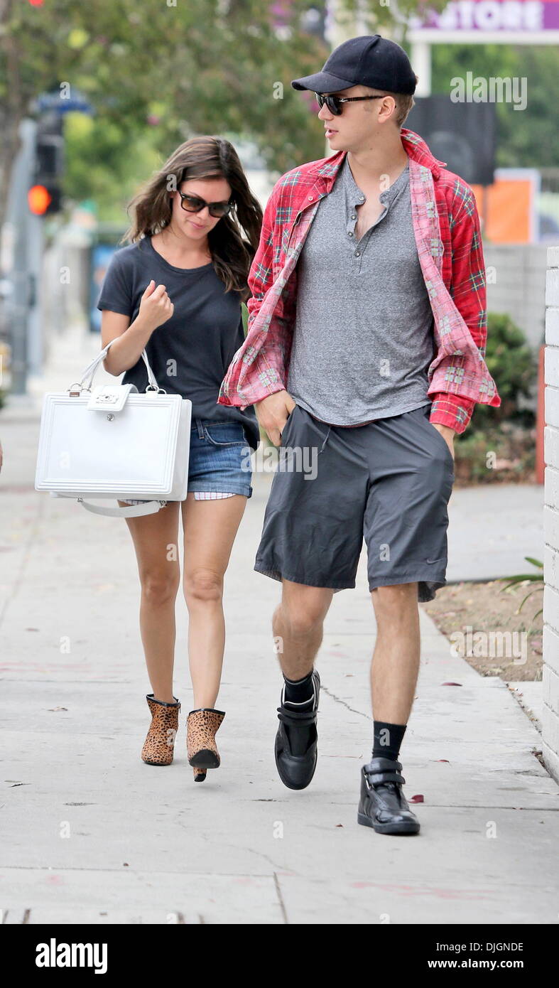 Rachel Bilson And Boyfriend Hayden Christensen Seen Out And About In Studio City Los Angeles California 12 07 12 Stock Photo Alamy