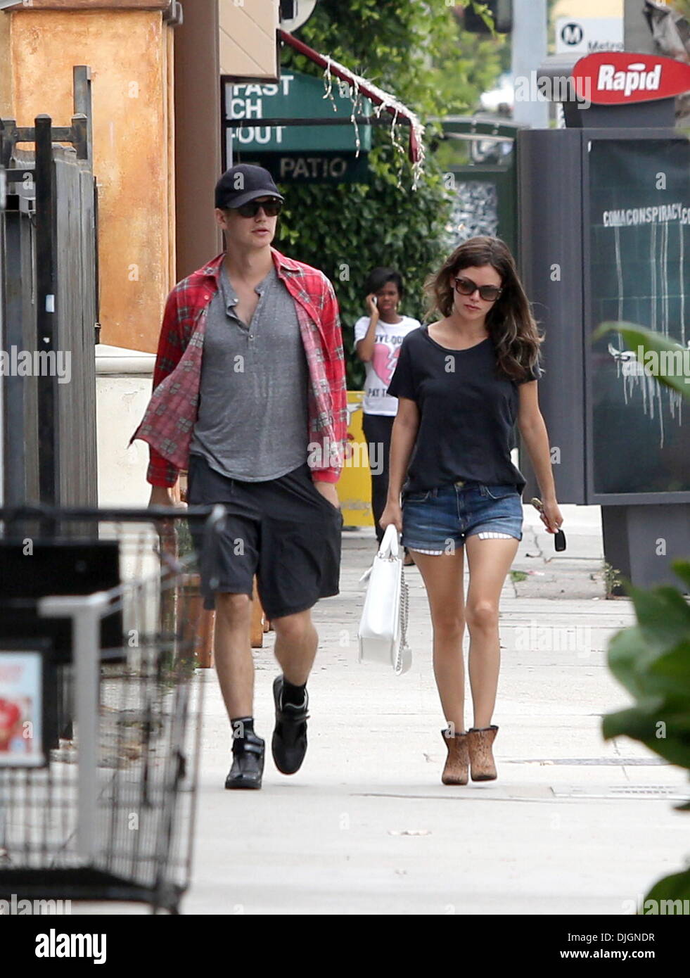 Rachel Bilson And Boyfriend Hayden Christensen Seen Out And About In Studio City Los Angeles California 12 07 12 Stock Photo Alamy