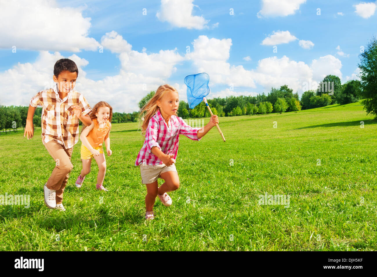 Child chasing child hi-res stock photography and images - Alamy