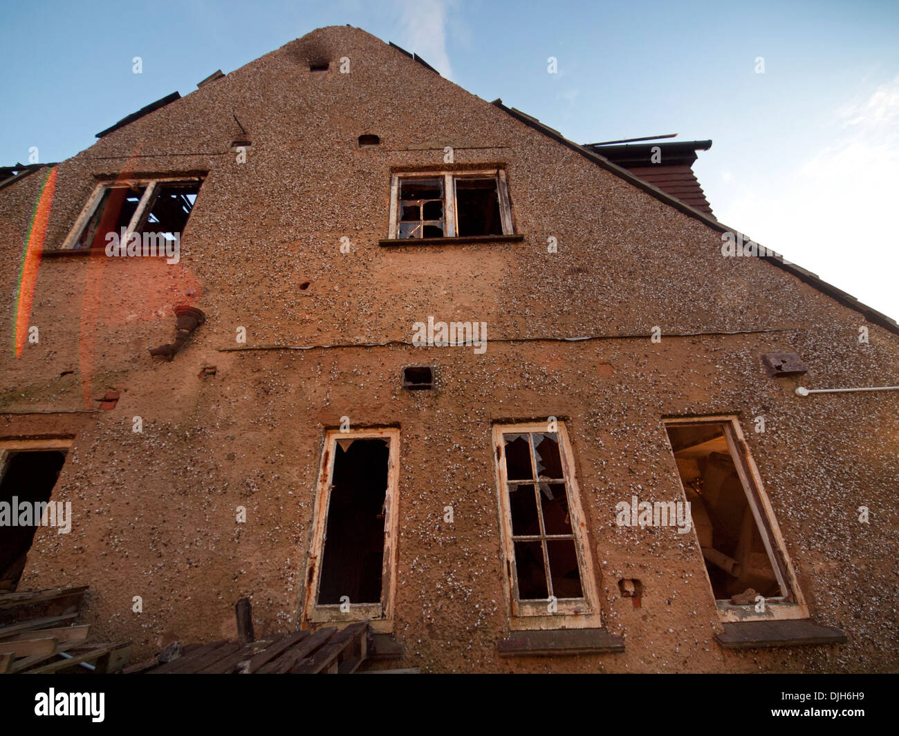 A neglected and disintegrating house in southern England Stock Photo