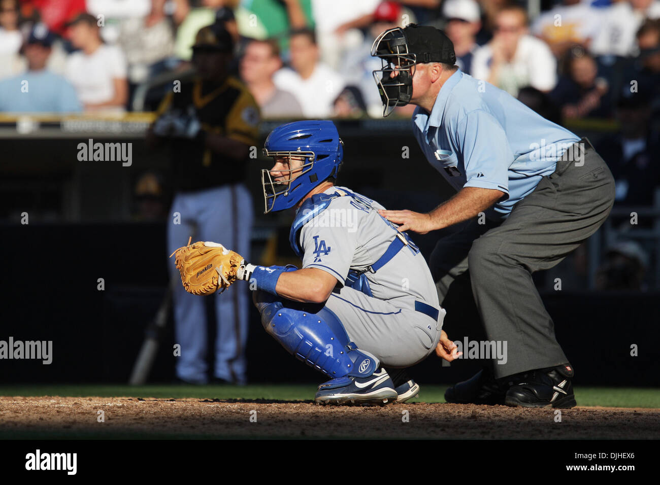 Dodgers catcher Brad Ausmus and umpire Brian O'Nara behind the plate