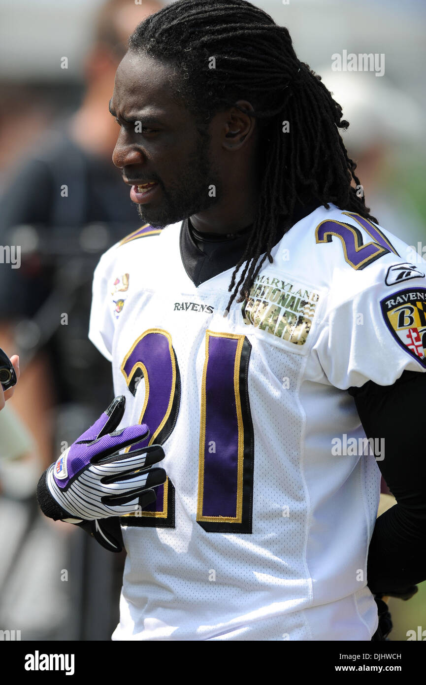 Aug. 04, 2010 - Westminster, Maryland, United States of America - 04 August 2010: Baltimore Ravens cornerback Lardarius Webb (21) during Ravens training camp at McDaniel College in Westminster, MD...Mandatory Credit: Russell Tracy / Southcreek Global (Credit Image: Â© Southcreek Global/ZUMApress.com) Stock Photo