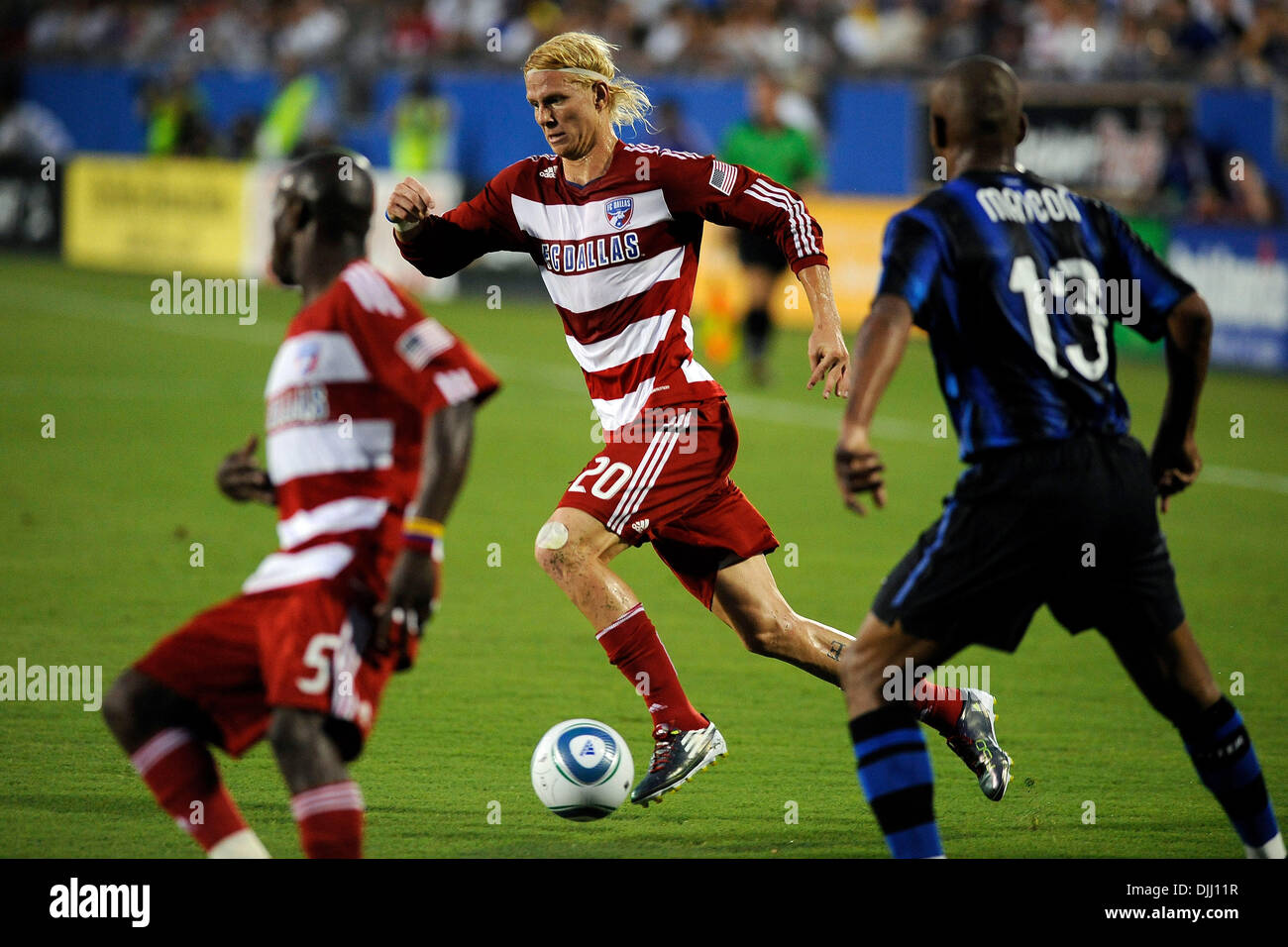 Brek Shea #20 of FC Dallas drives the ball into deep Inter Milan territory. Inter Milan battled FC Dallas to a 2-2 draw at Pizza Hut Park, Frisco, Texas. (Credit Image: © Jerome Miron/Southcreek Global/ZUMApress.com) Stock Photo