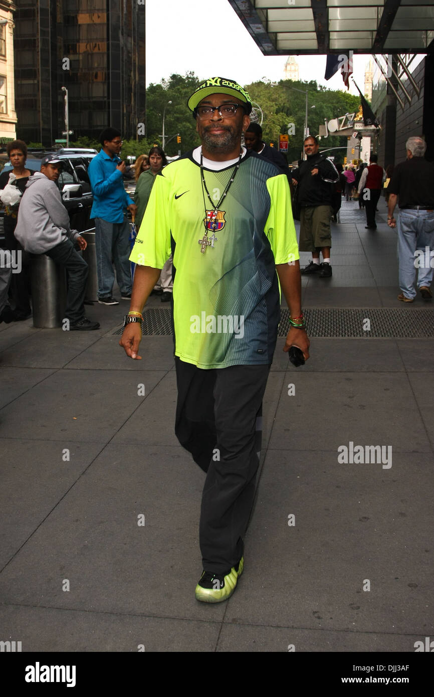 Spike lee shoes hi-res stock photography and images - Alamy