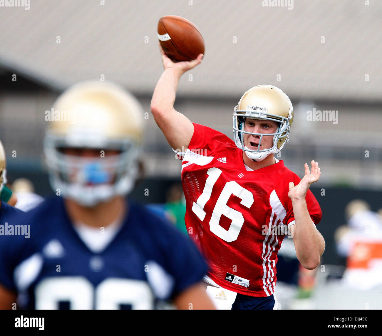 Joe montana notre dame hires stock photography and images Alamy