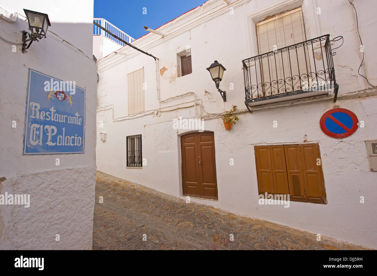 Street white buildings in mojacar hires stock photography and images
