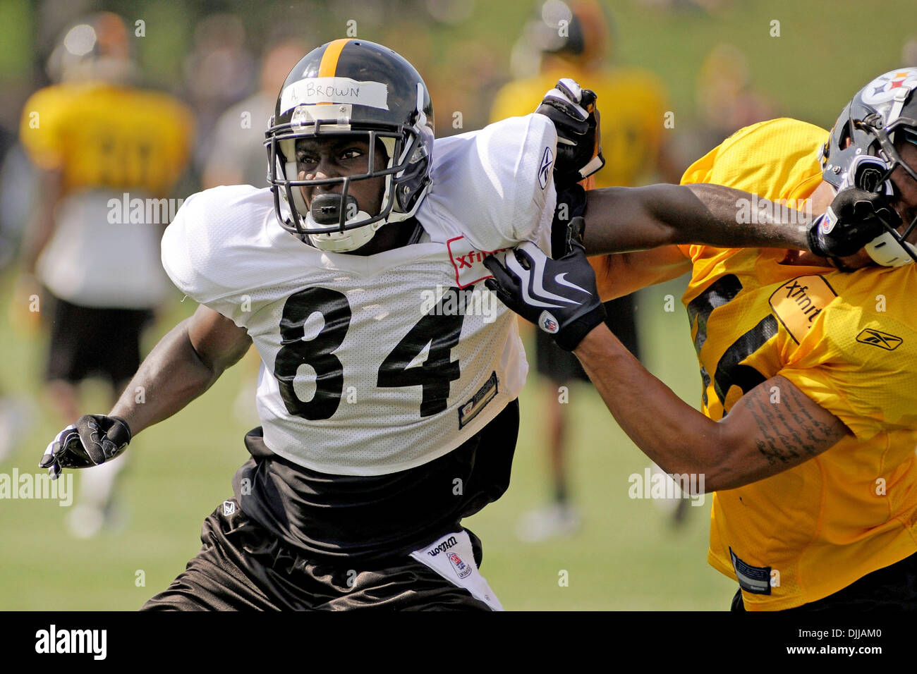 Aug. 09, 2010 - Latrobe, PENNSYLVANNIA, United States of America - 09 August, 2010: Pittsburgh Steelers' wide receiver ANTONIO BROWN (84) stiff arms Pittsburgh Steelers' safety JUSTIN THORNTON (46) during a an offense / defense drill during training camp at St. Vincent College in Latrobe, PA...MANDATORY CREDIT: DEAN BEATTIE / SOUTHCREEK GLOBAL (Credit Image: Â© Southcreek Global/ZU Stock Photo