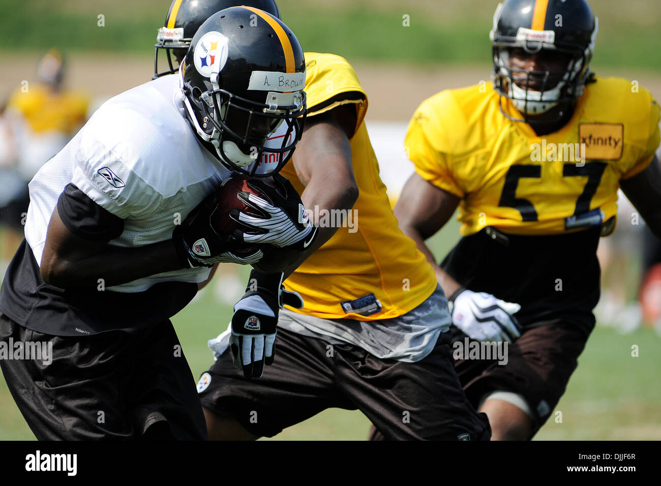 September 3, 2009: Pittsburgh Steelers linebacker Keyaron Fox #57