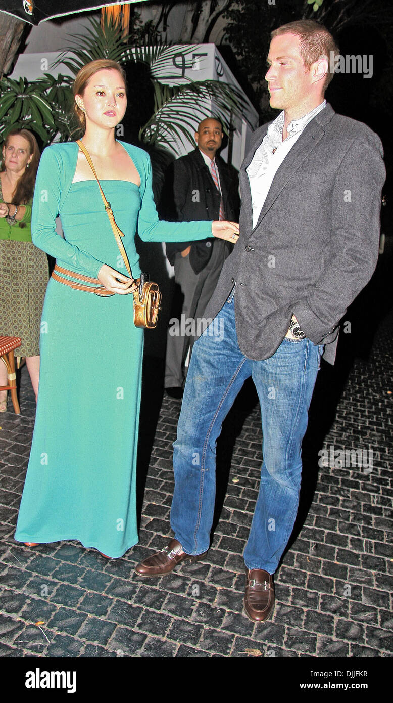 Actress Devon Aoki Her Financier Fiance James Bailey Leaving Chateau Marmont Hotel At 4 Am Aoki Was Wearing What Appeared To Be Stock Photo Alamy Actress Devon Aoki Her Financier Fiance James Bailey Leaving Chateau Marmont Hotel At 4 Am Aoki Was Wearing What Appeared To Be Stock Photo Alamy