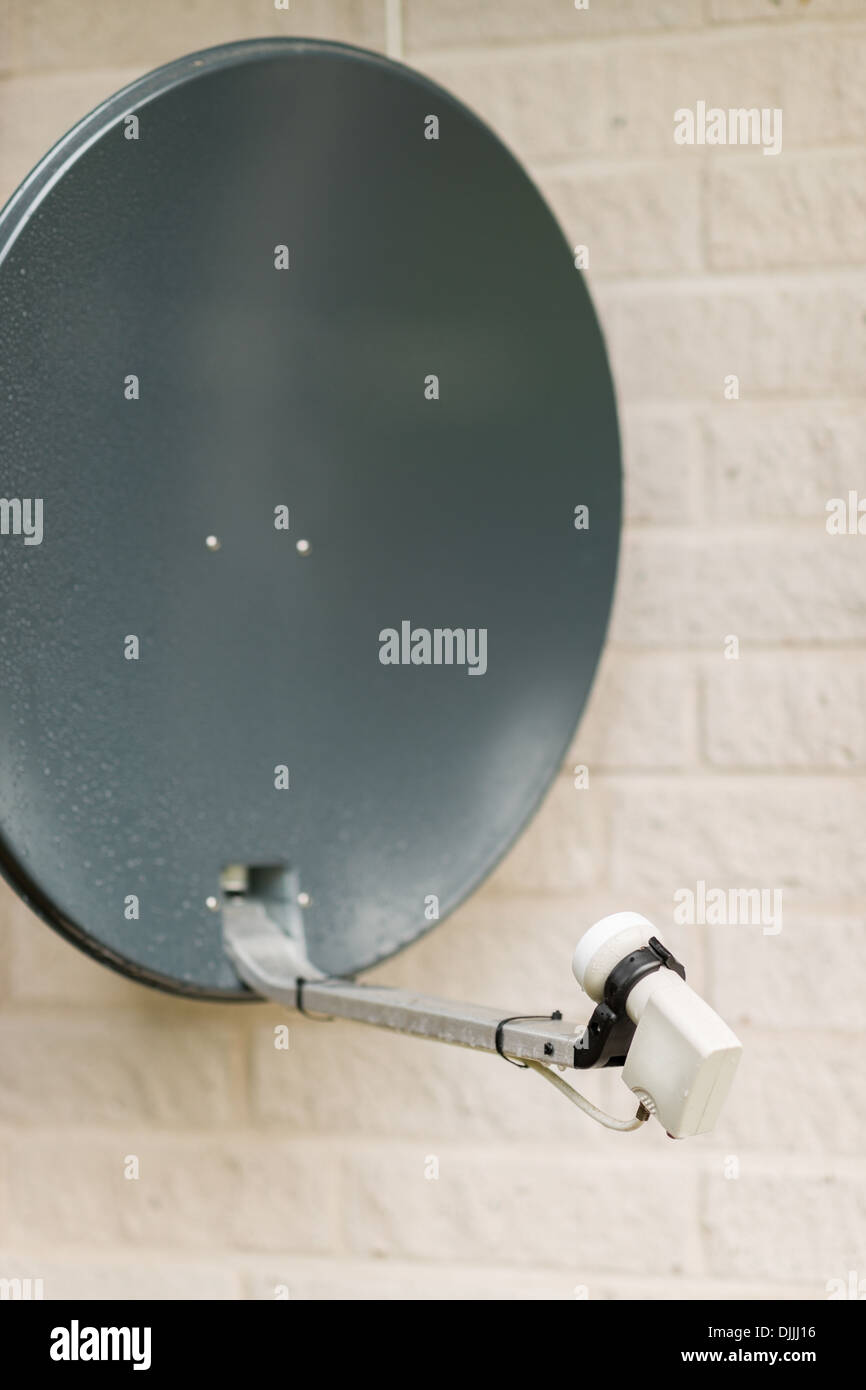 Satellite dish side of house hi-res stock photography and images - Alamy