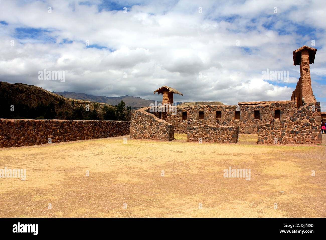 Raqchi Inca ruins in Peru Stock Photo