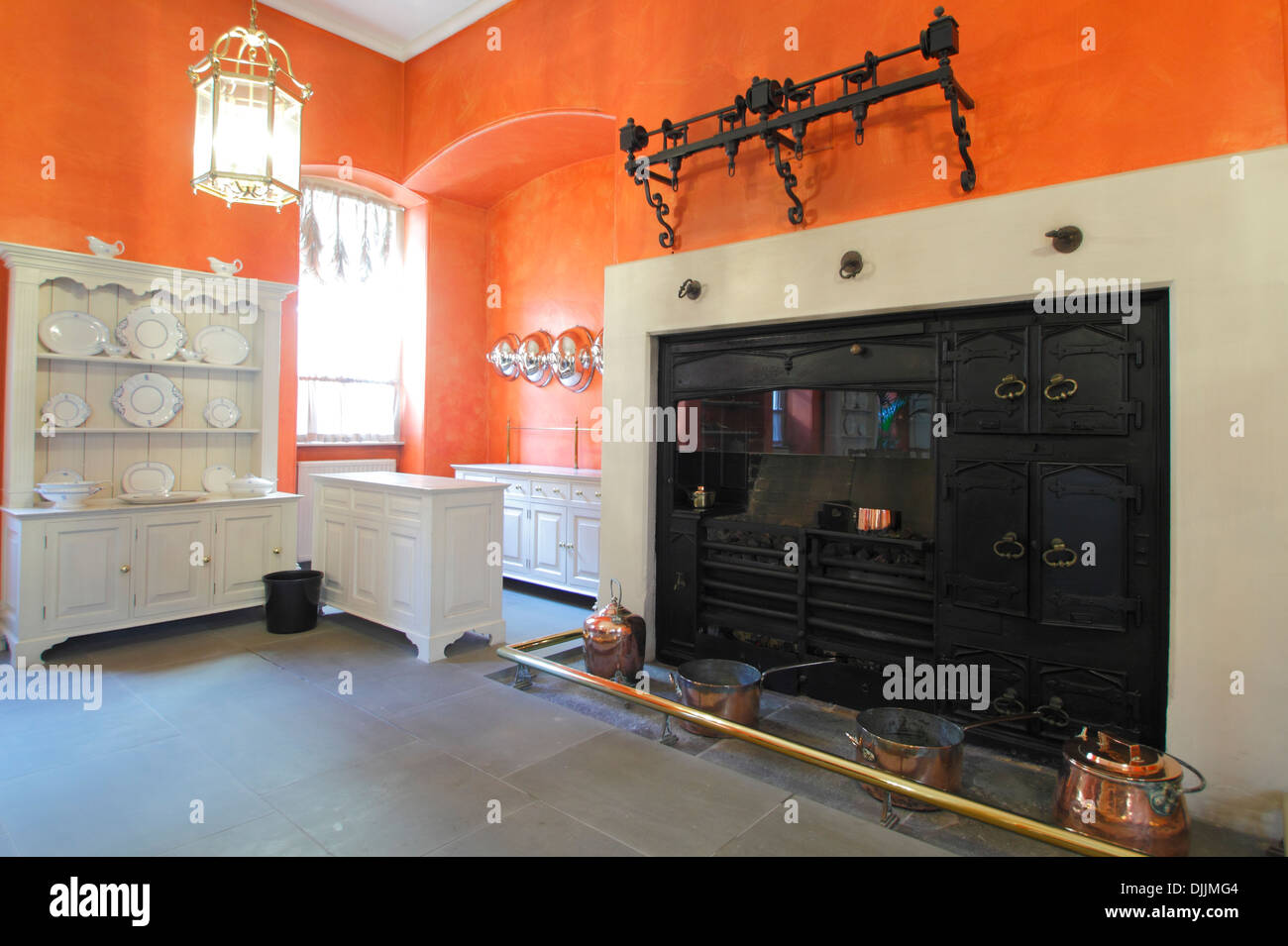 The grand range in The Great Kitchen at Doncaster Mansion House, Doncaster, South Yorkshire, UK Stock Photo