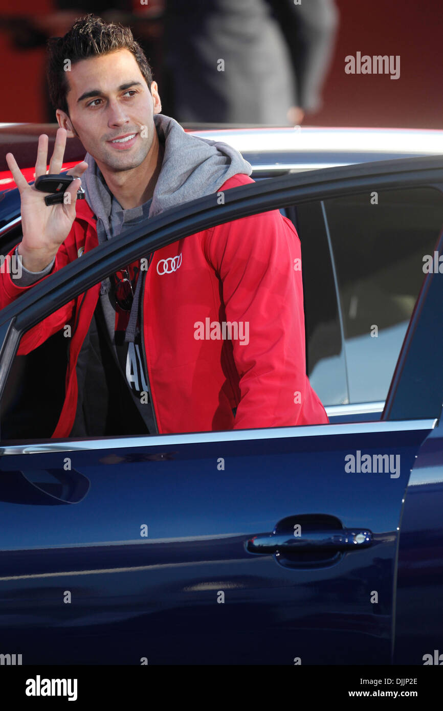 Madrid, Spain. 28th Nov, 2013. Real Madrid player Alvaro Arbeloa getting into his car at an Audi and Real Madrid promotional event at the Hipodromo on November 28, 2013 in Madrid, Spain Credit:  Madridismo Sl/Madridismo/ZUMAPRESS.com/Alamy Live News Stock Photo