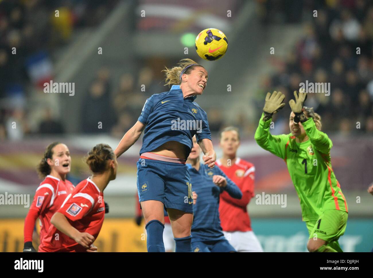 MM Arena Stade Le Mans, France. 28th Nov, 2013. Womens Football world cup qualification. France versus Bulgaria. Camille Abily (fra) - Stanimira Matarova (bul) Credit:  Action Plus Sports/Alamy Live News Stock Photo