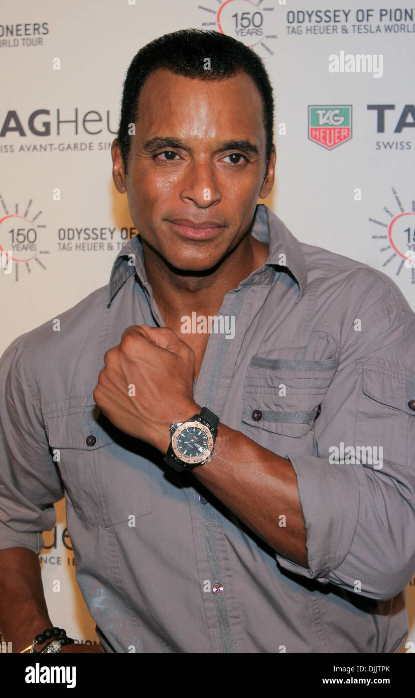 Jon secada hi-res stock photography and images - Alamy