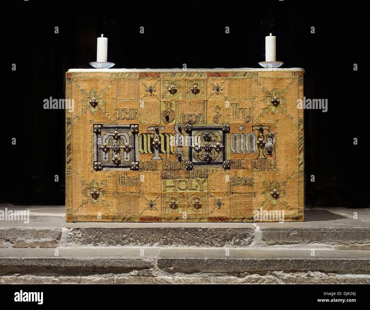 Altar with candles hires stock photography and images Alamy