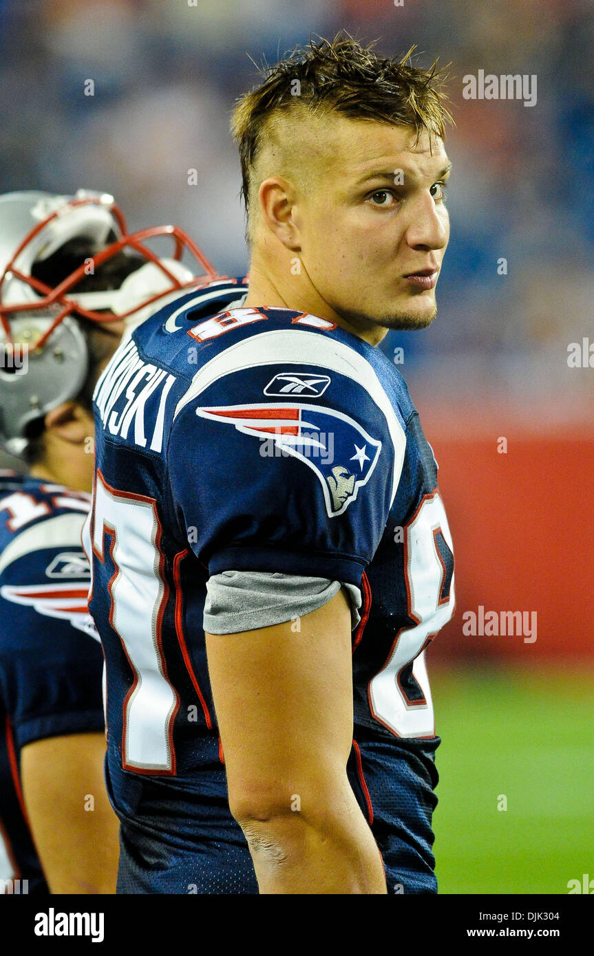 Aug. 26, 2010 - Foxborough, Massachusetts, United States of America - New  England Patriots' TE ROB GRONKOWSKI (87) on the sideline looks out at some  fans. The St. Louis Rams defeat the