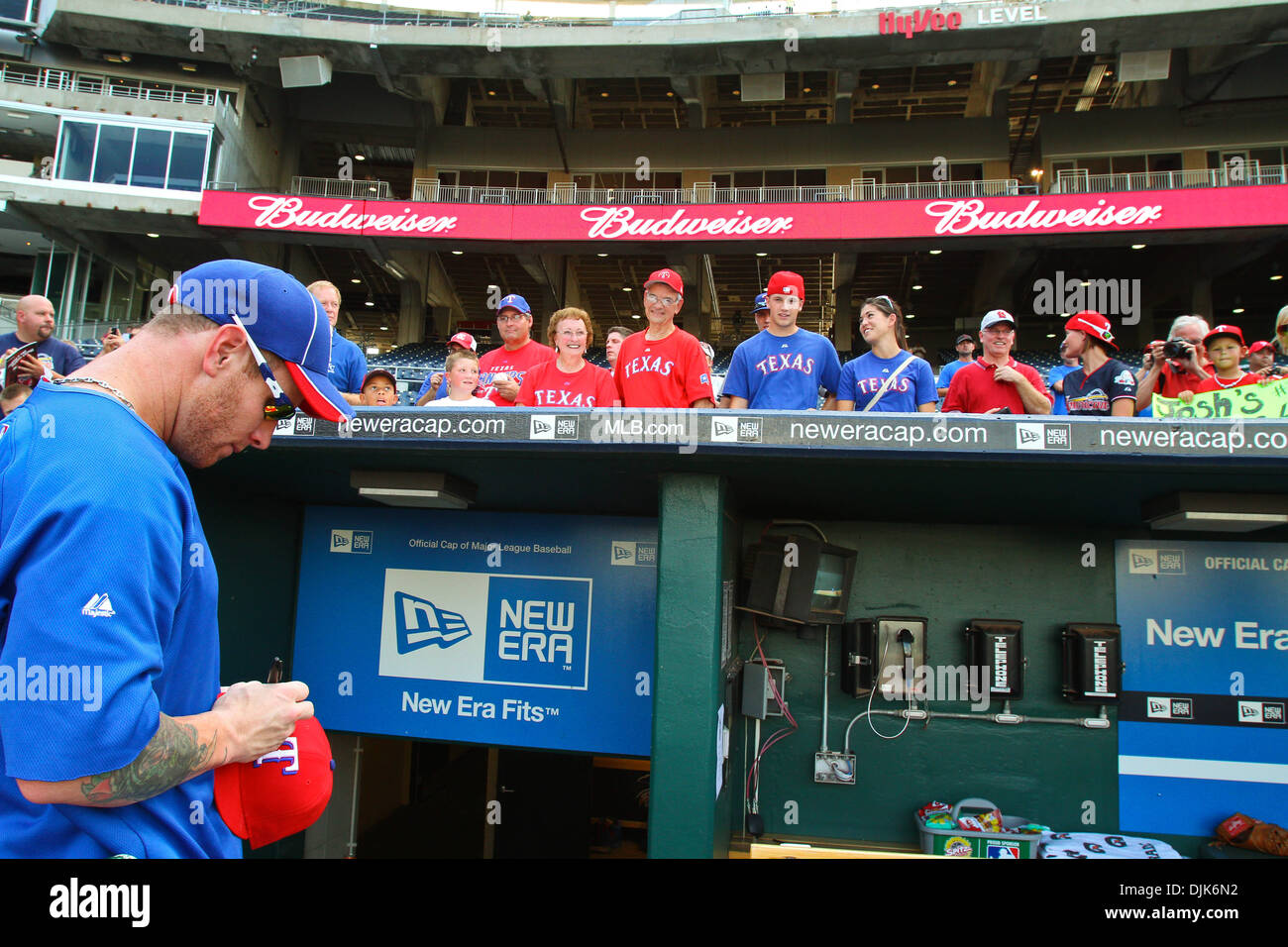 Kansas city royals fans hi-res stock photography and images - Alamy