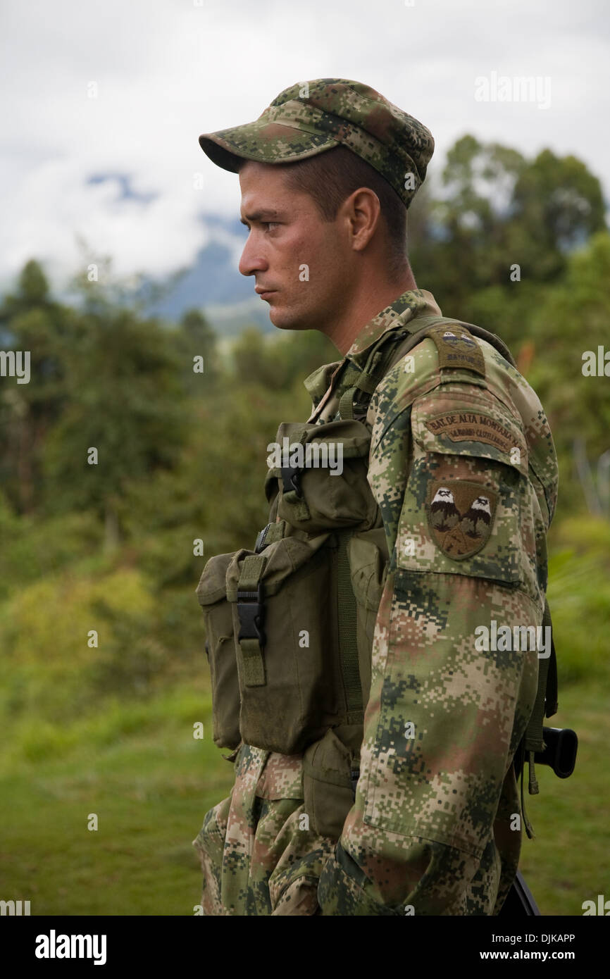 Colombian military uniform hi-res stock photography and images - Alamy