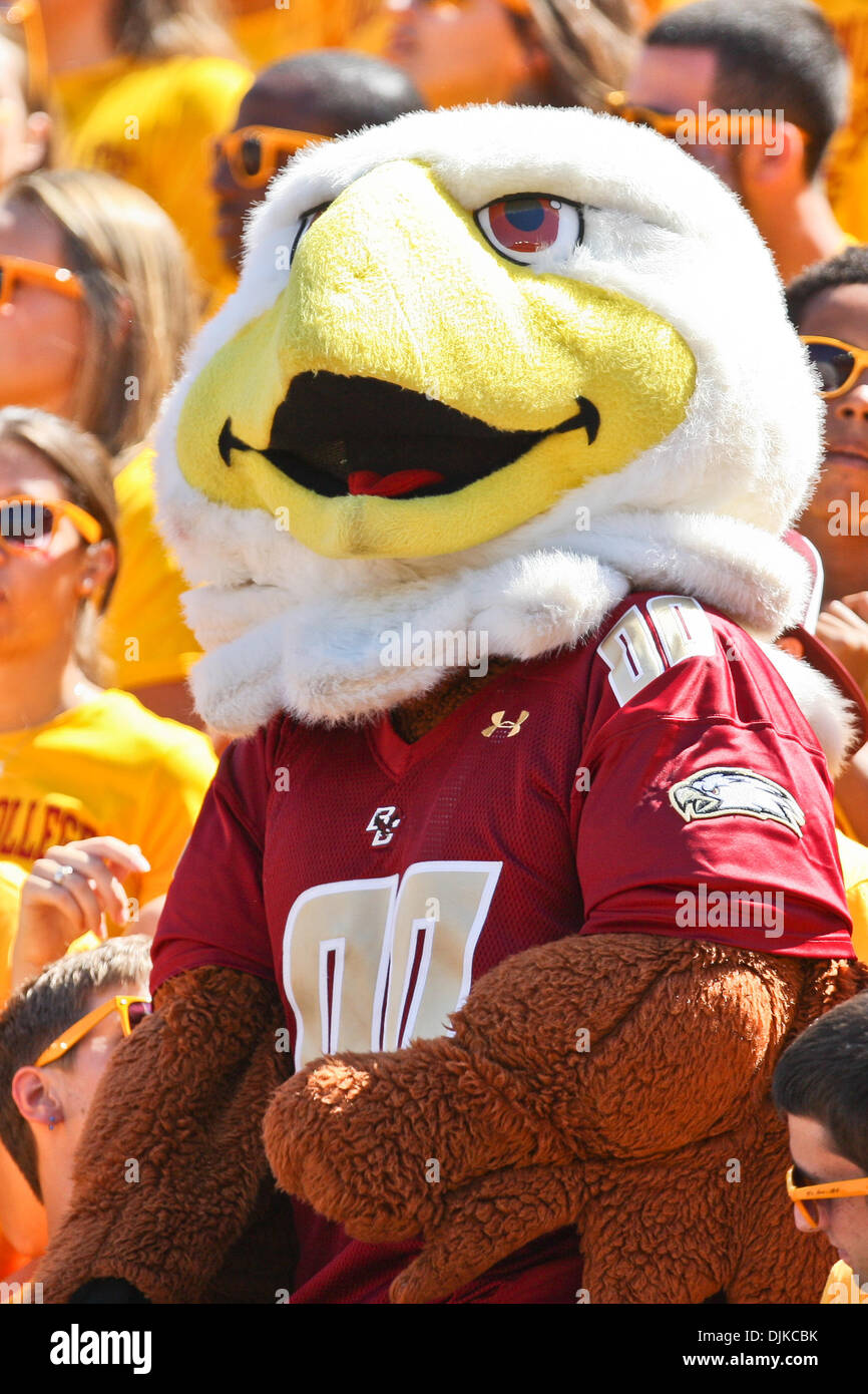 Boston college eagles mascot hires stock photography and images Alamy