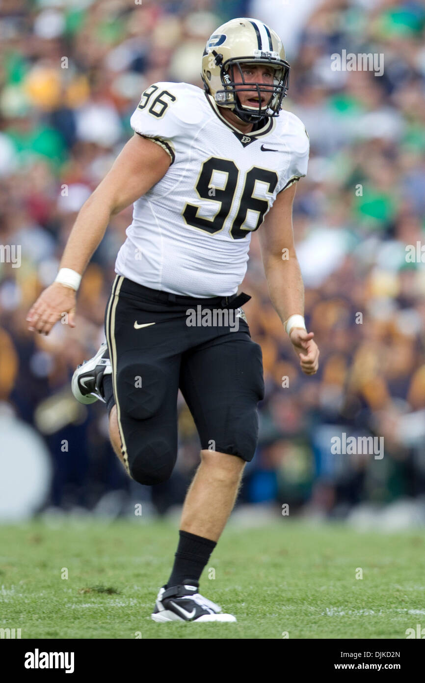 Sep. 04, 2010 - South Bend, Indiana, United States of America - Purdue long snapper John Finch (#96) in game action during NCAA football game between the Notre Dame Fighting Irish and the Purdue Boilermakers.  Notre Dame defeated Purdue 23-12 in game at Notre Dame Stadium in South Bend, Indiana. (Credit Image: © John Mersits/Southcreek Global/ZUMApress.com) Stock Photo