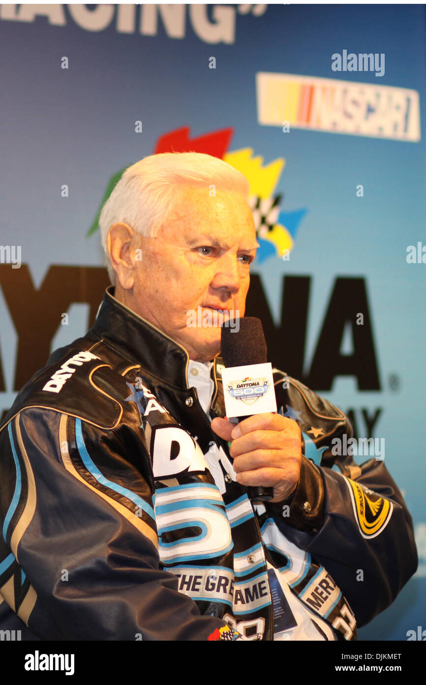 Junior Johnson speaks with the media before the Daytona 500 at the Daytona International Speedway in Daytona Beach, Florida. (Credit Image: © David Roseblum/Southcreek Global/ZUMApress.com) Stock Photo