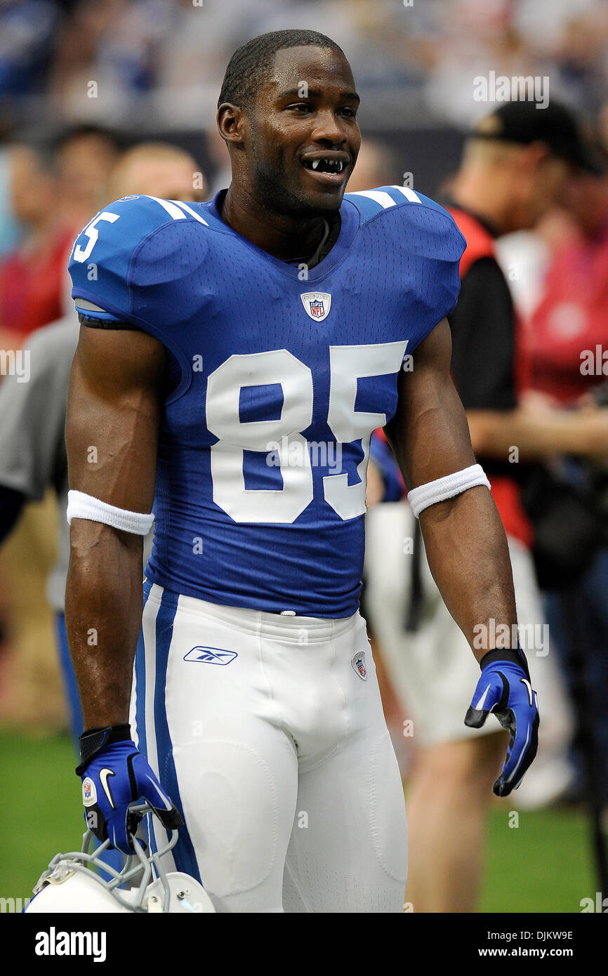 Indianapolis colts wide receiver hi-res stock photography and images ...