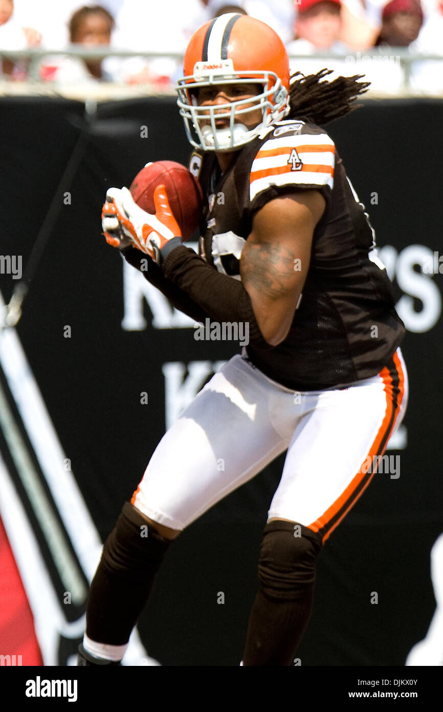 Cleveland wide receiver josh cribbs hires stock photography and images