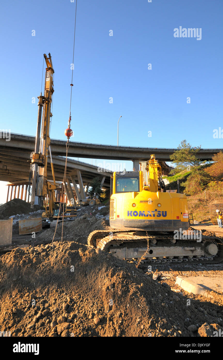 Berm construction hires stock photography and images Alamy
