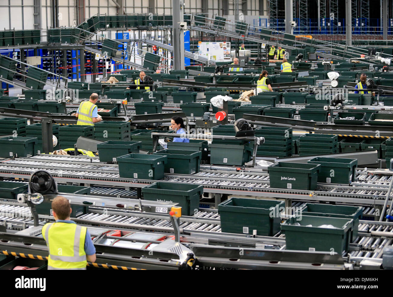 John lewis distribution centre hires stock photography and images Alamy