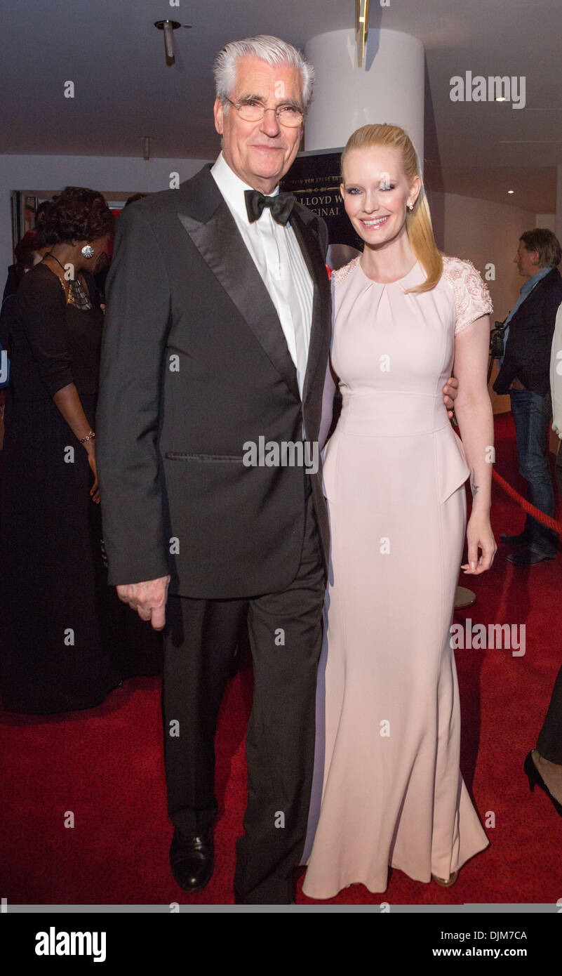 Hamburg Germany 28th Nov 2013 Actress Sky Du Mont And His Wife Mirja Pose On The Red Carper Outside Of The Neue Flora At The Premiere Of The Musical Phantom Of The
