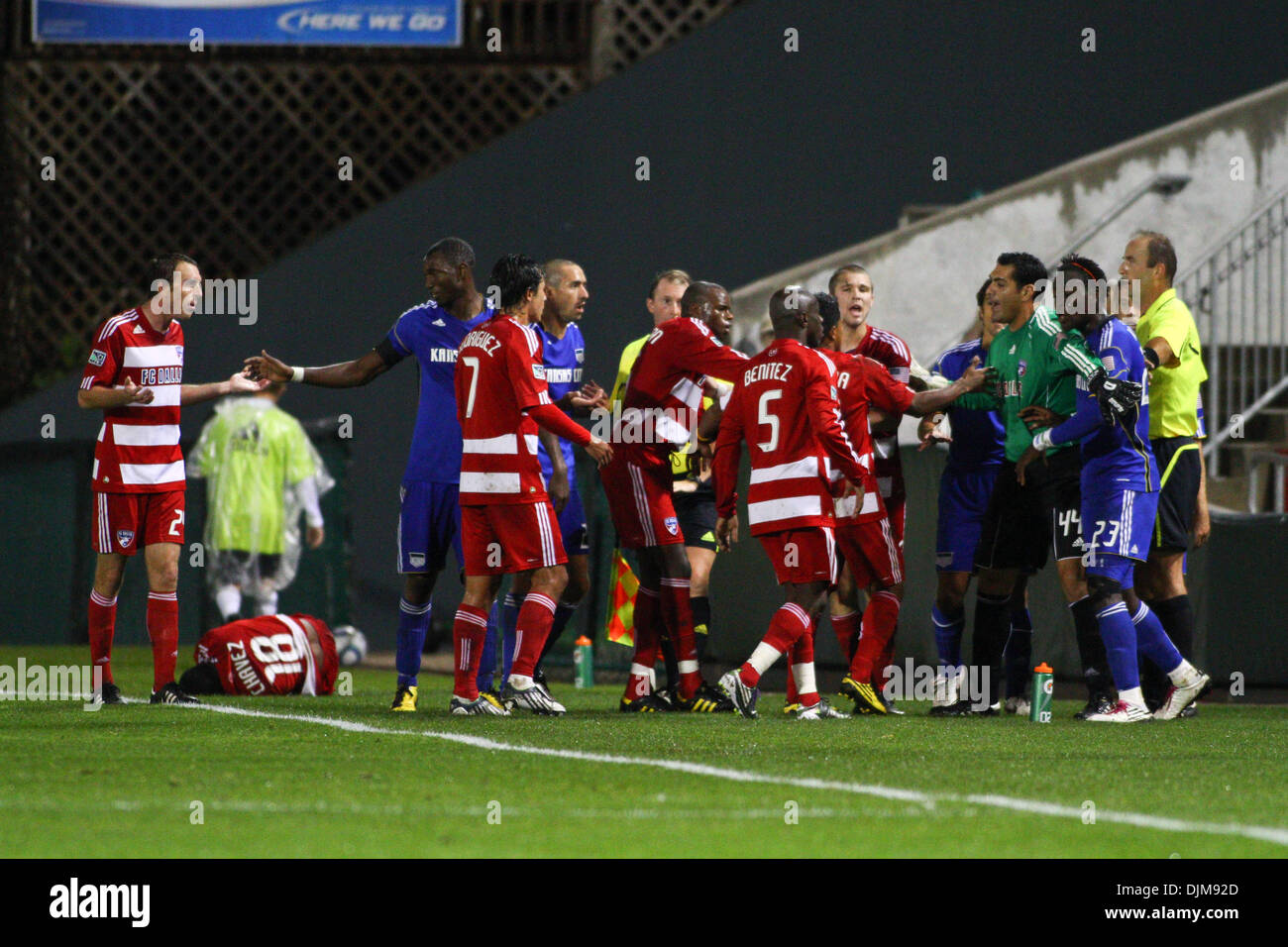Sept. 25, 2010 - Kansas City, Kansas, United States of America - Kansas City and FC Dallas players get together after a foul on Marvin Chavez #18 by Michael Harrington #2. FC Dallas defeated the Kansas City Wizards 3-1 at CommunityAmerica Ballpark. (Credit Image: © Tyson Hofsommer/Southcreek Global/ZUMApress.com) Stock Photo