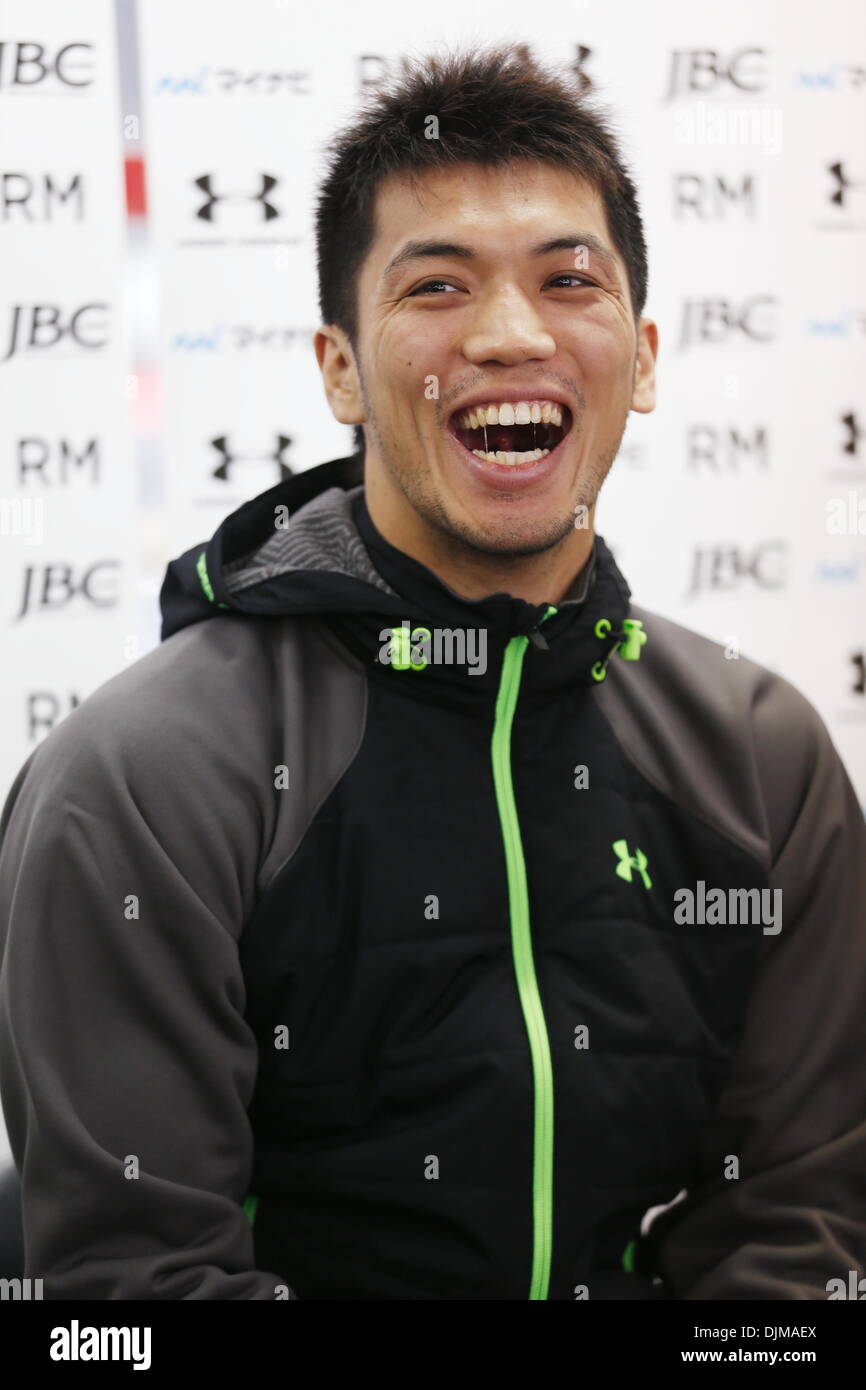 Teiken boxing gym, Tokyo, Japan. 29th Nov, 2013. Ryota Murata, NOVEMBER