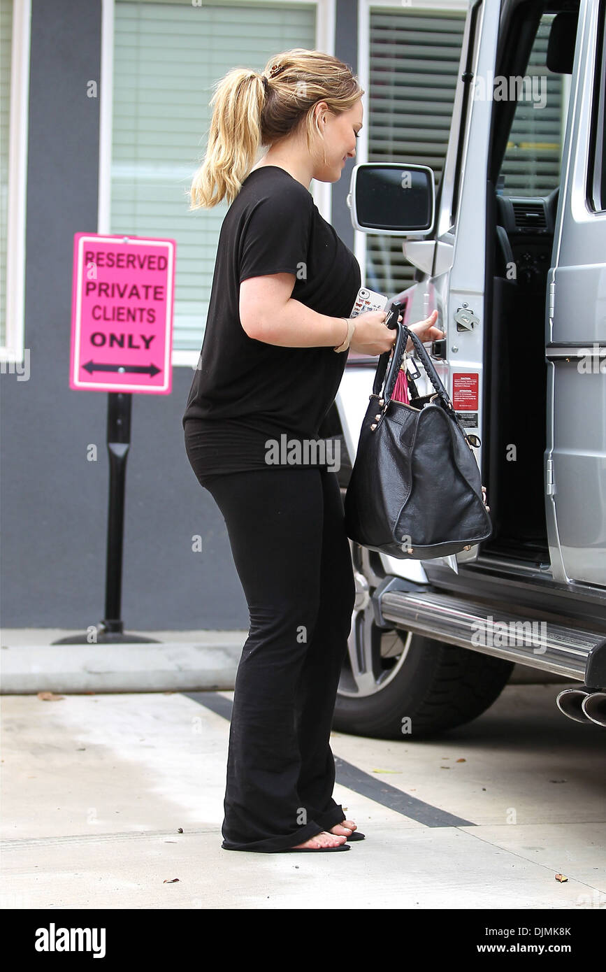 Hilary Duff arrives at the airport carrying Louis Vuitton luggage  Featuring: Hilary Duff Where: Los, Stock Photo, Picture And Rights  Managed Image. Pic. WEN-WENN29612278