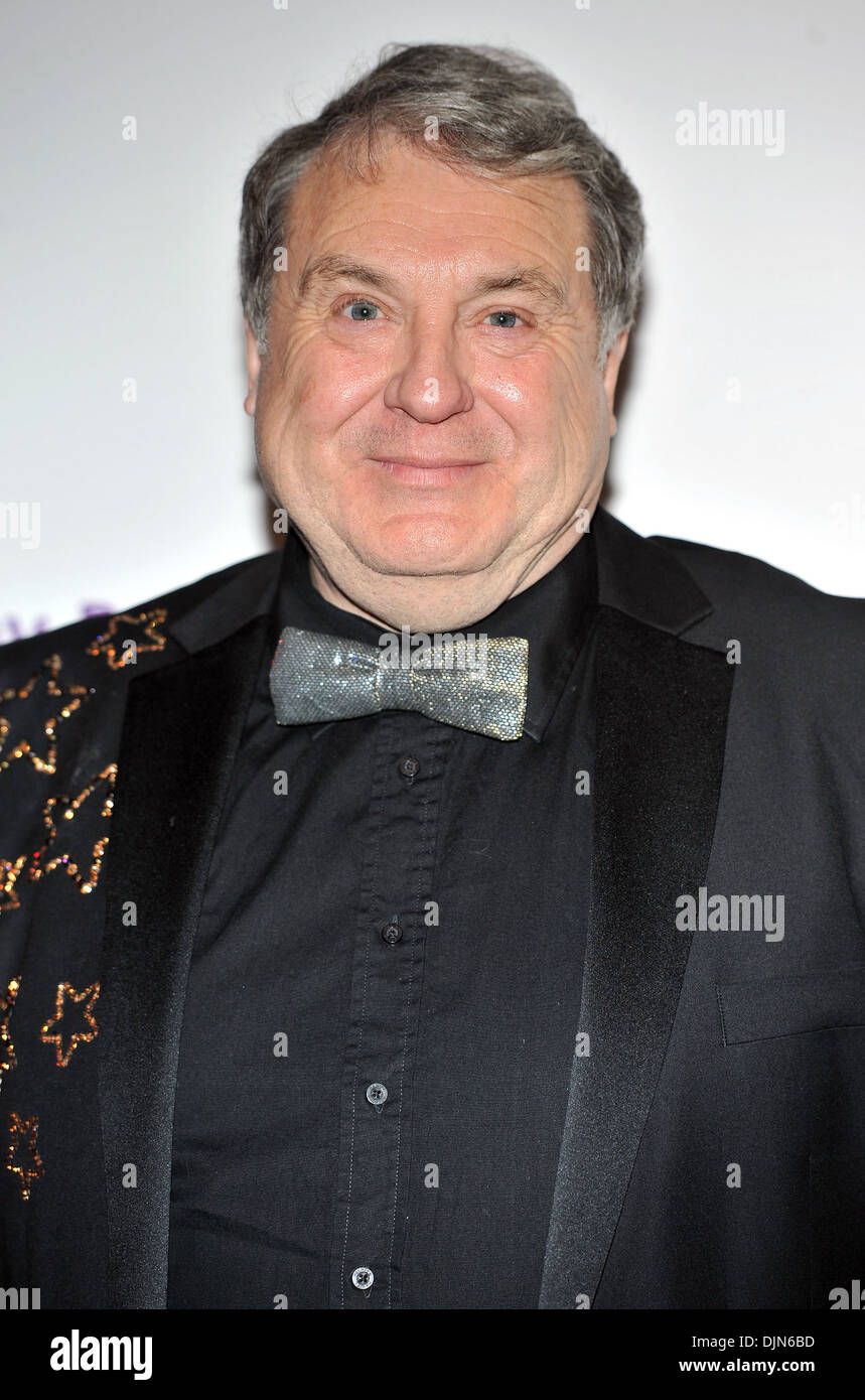 Russell grant hi-res stock photography and images - Alamy