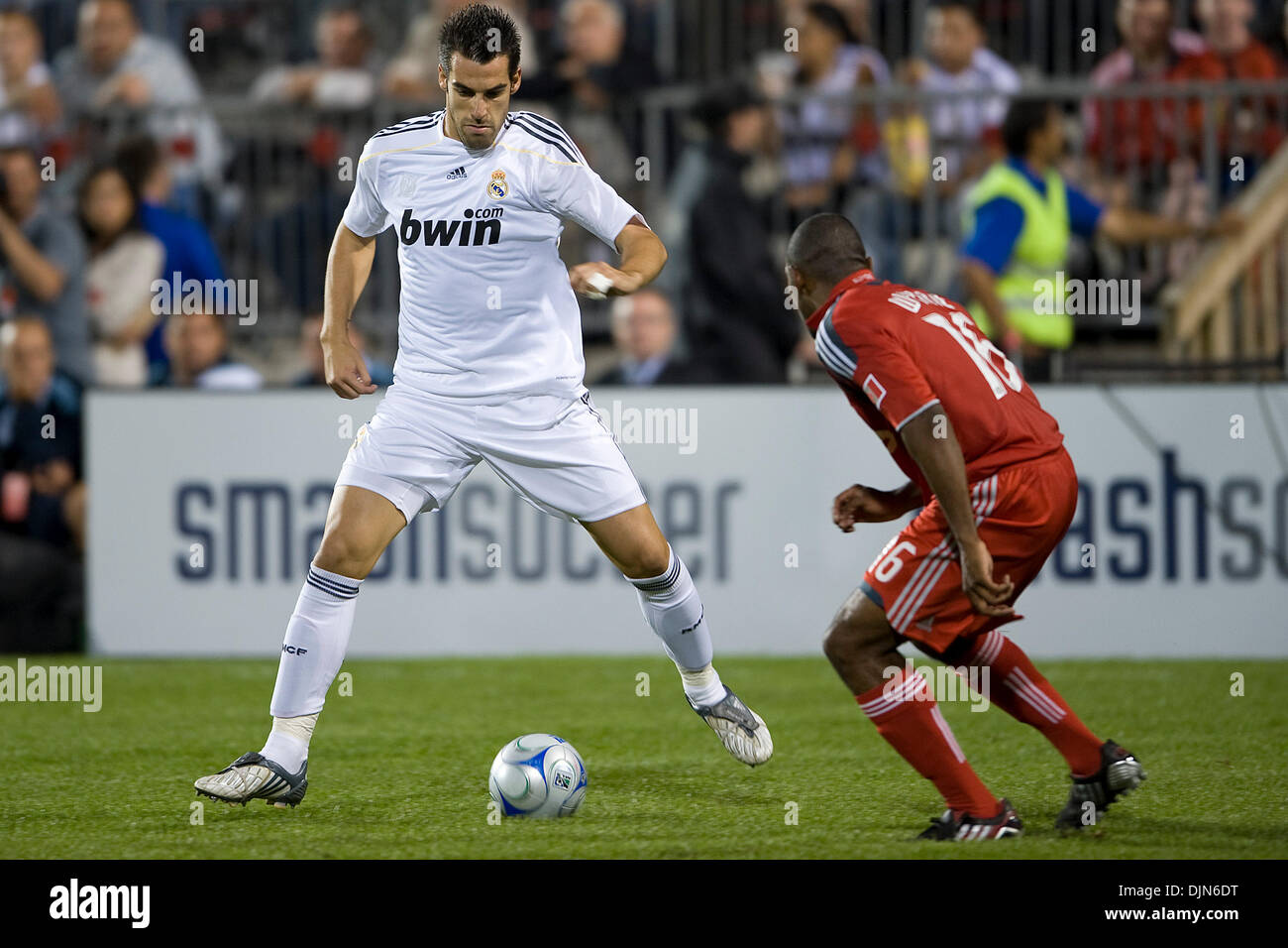 07 August 2009: Real Madrid forward Alvaro Negredo #17 makes a move on  Toronto FC defender Marvell Wynne #16 during a FIFA international friendly  soccer match between Real Madrid and Toronto FC