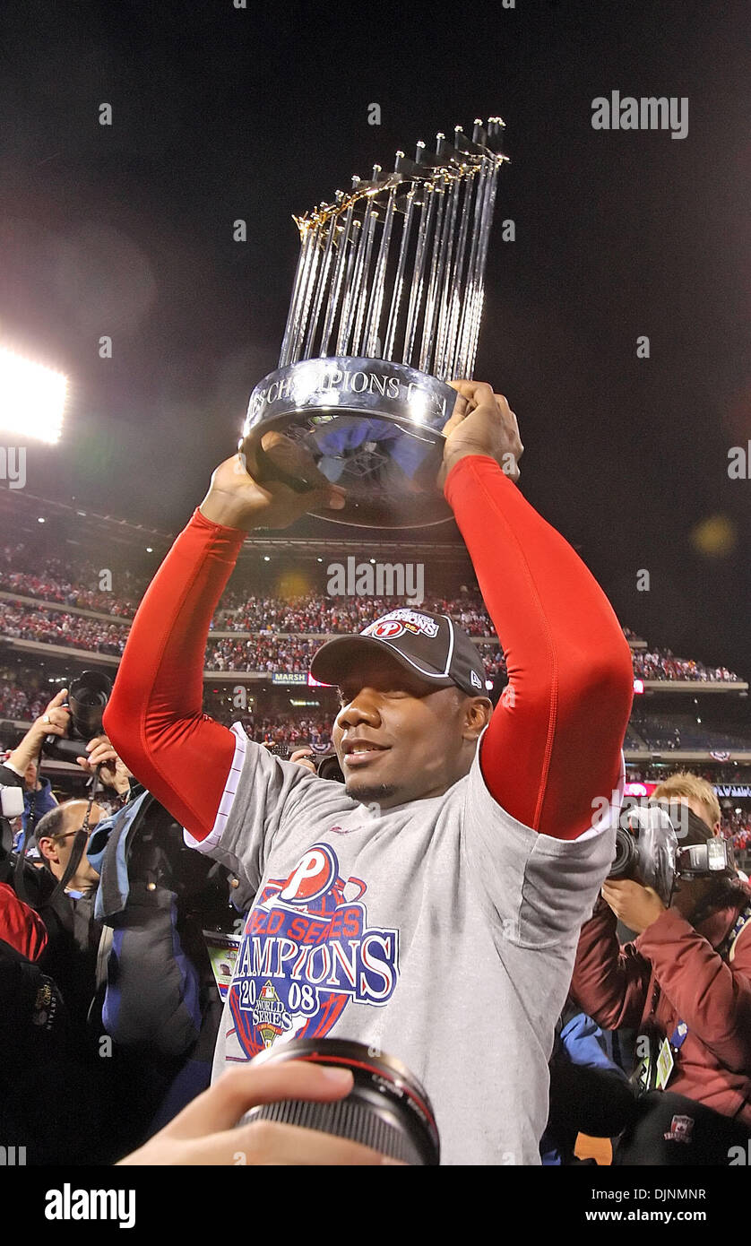 3,123 Mlb World Series Trophy Stock Photos, High-Res Pictures, and Images -  Getty Images