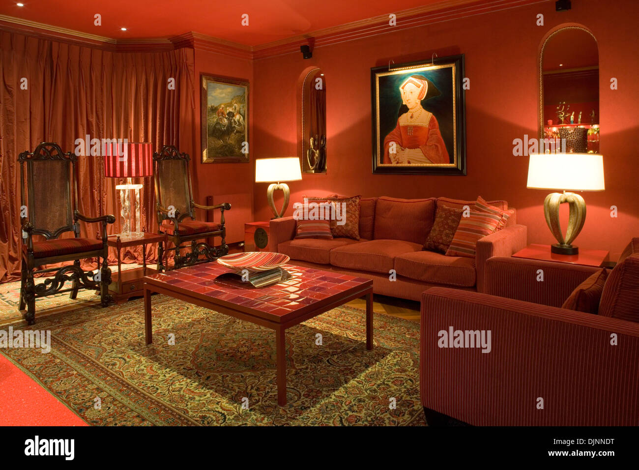 Drawing room furniture hi-res stock photography and images - Alamy