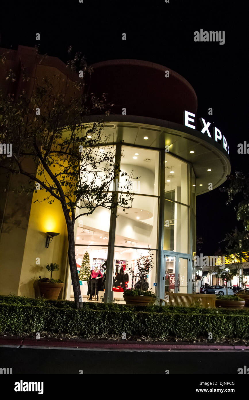 Shopping Mall in Rancho Cucamonga, CA