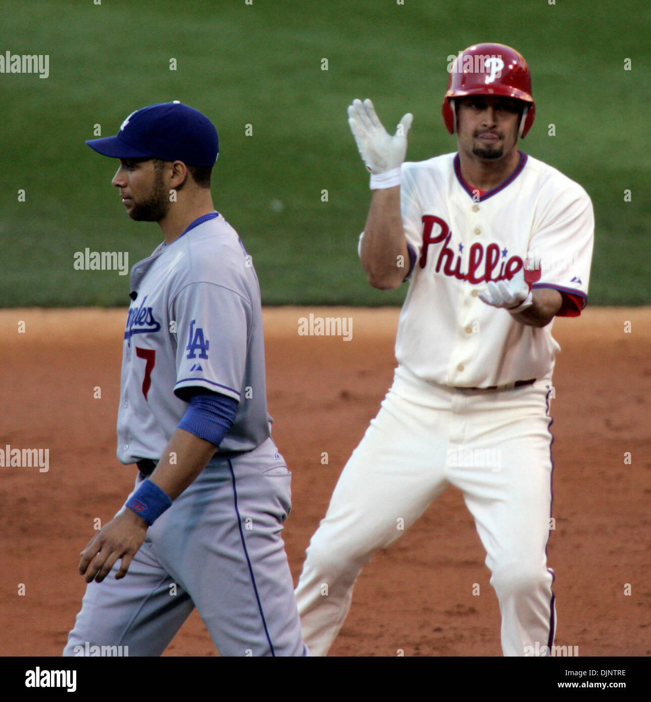 Barstool Philly on X: October 2, 2008: Shane Victorino hits a