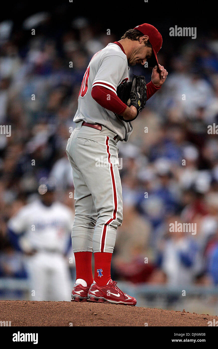 Seattle Mariners' Jamie Moyer pitches against the Los Angeles Angels during  the first inning of a baseball game in Anaheim, Calif., on Thursday, Aug.  17, 2006. Photo by Francis Specker Stock Photo - Alamy