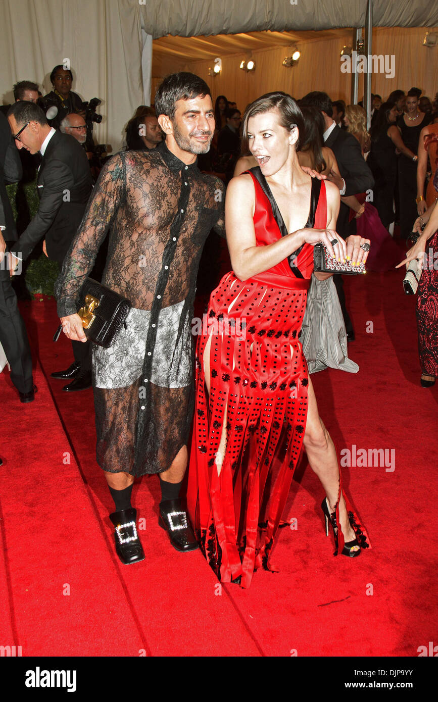 Milla Jovovich and Marc Jacobs Schiaparelli and Prada 'Impossible  Conversations' Costume Institute Gala at Metropolitan Museum Stock Photo -  Alamy