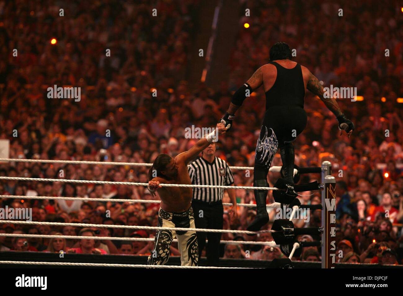 Mar 28, 2010 - Phoenix, Arizona, USA - SHAWN MICHAELS (white) & UNDERTAKER (black) during WWE Wrestlemania 26. (Credit Image: Â© Matt Roberts/ZUMA Press) Stock Photo