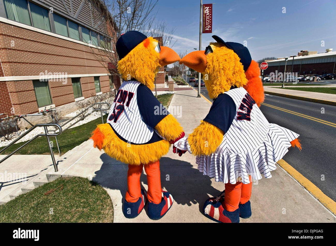 University of toledo mascot hi-res stock photography and images - Alamy