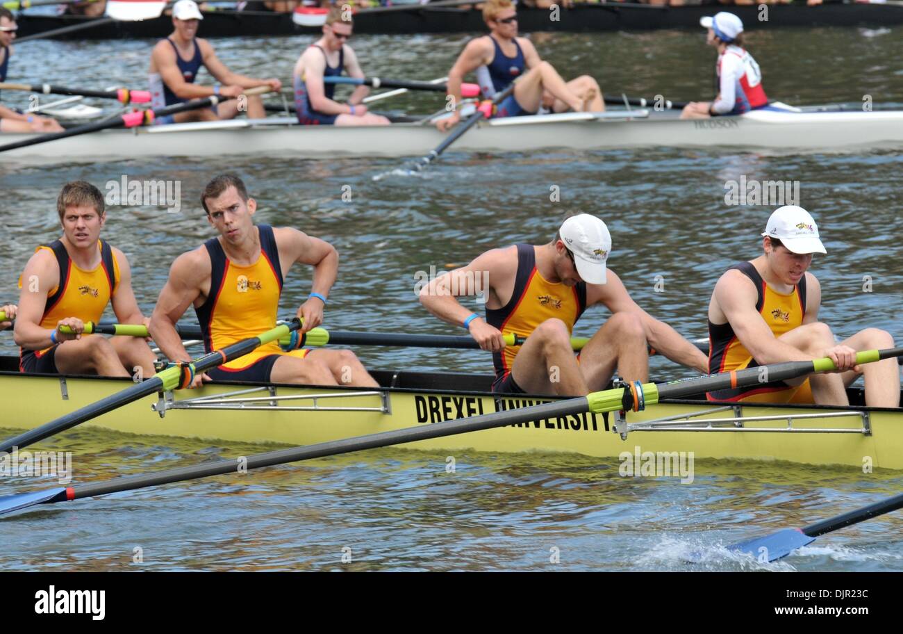 May 08, 2010 Philadelphia, Pennsylvania, U.S. Collegiate rowing teams compete in the Dad