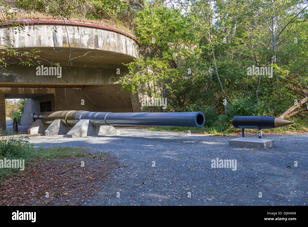 Winslow Battery 16 inch gun and ammunition preserved at Eastern Shore of Virginia National Wildlife Refuge. Stock Photo