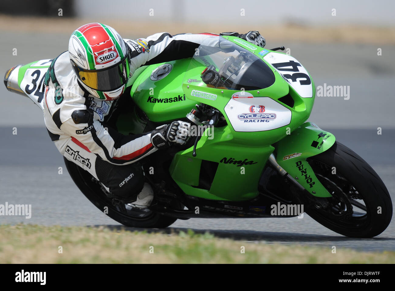 Kawasaki zx6r supersport sales