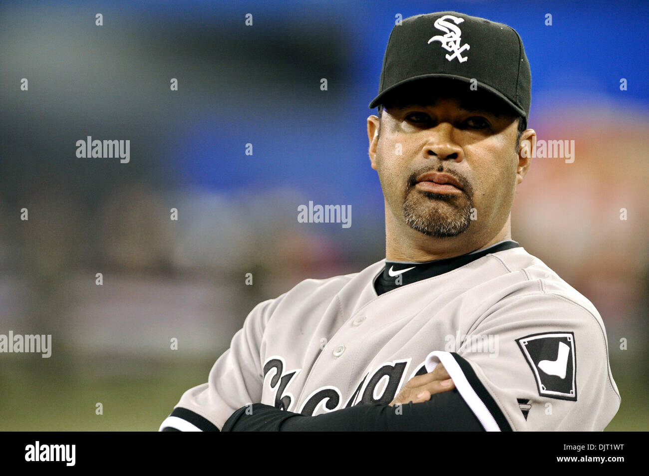 Chicago white sox ozzie guillen hi-res stock photography and